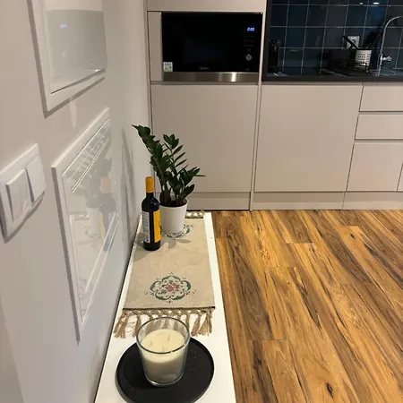 Three Little Birds 公寓