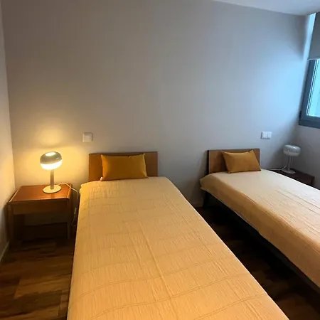 Three Little Birds 吉马良斯