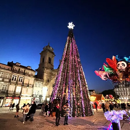 アパート Three Little Birds ギマランイス