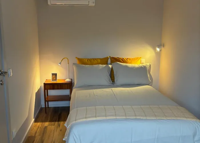 Three Little Birds Guimaraes